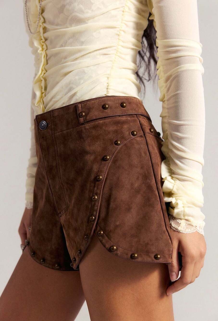 Free People Best Behavior Vegan Suede Shorts Size 6 NWT